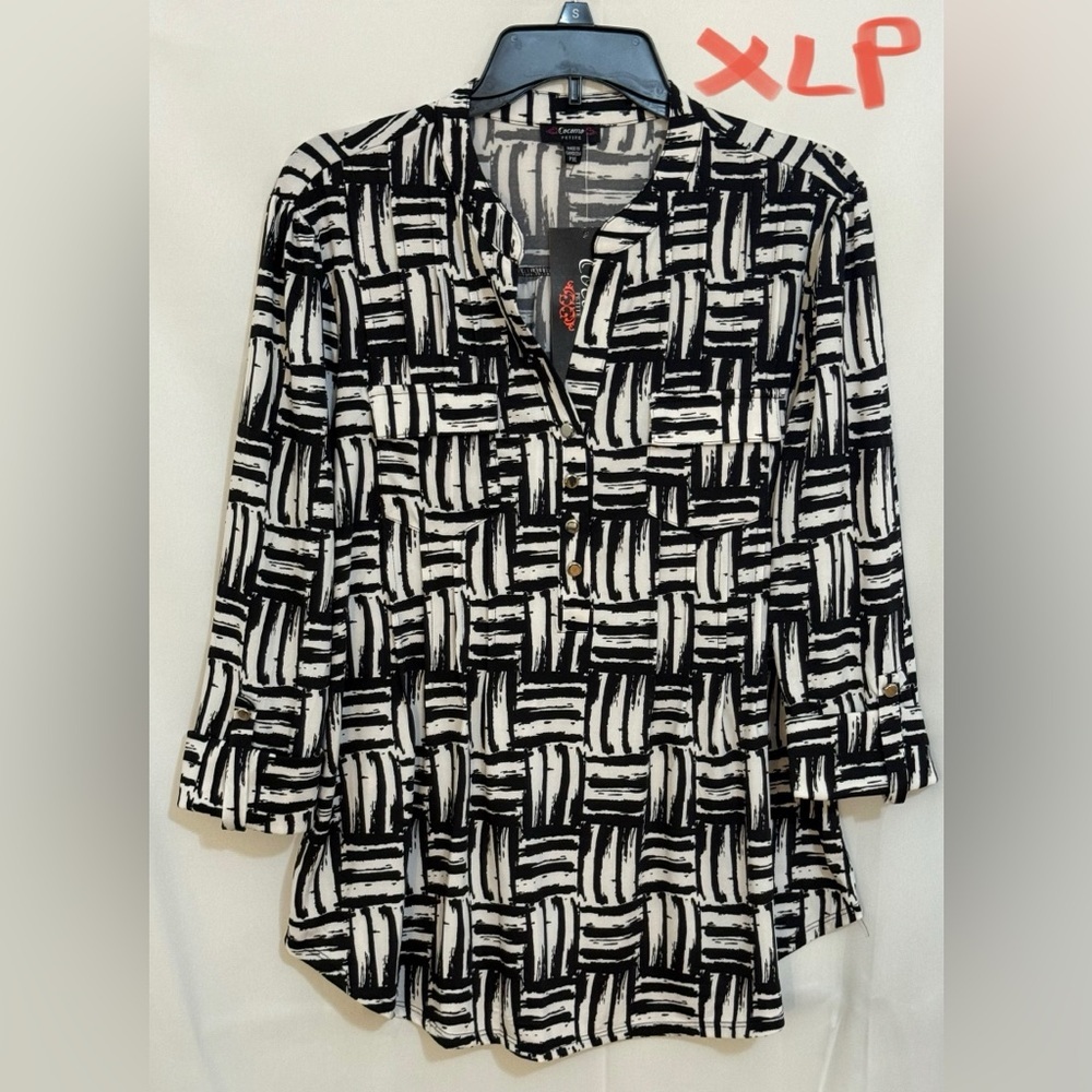 Cocomo Black and White Abstract Blouse